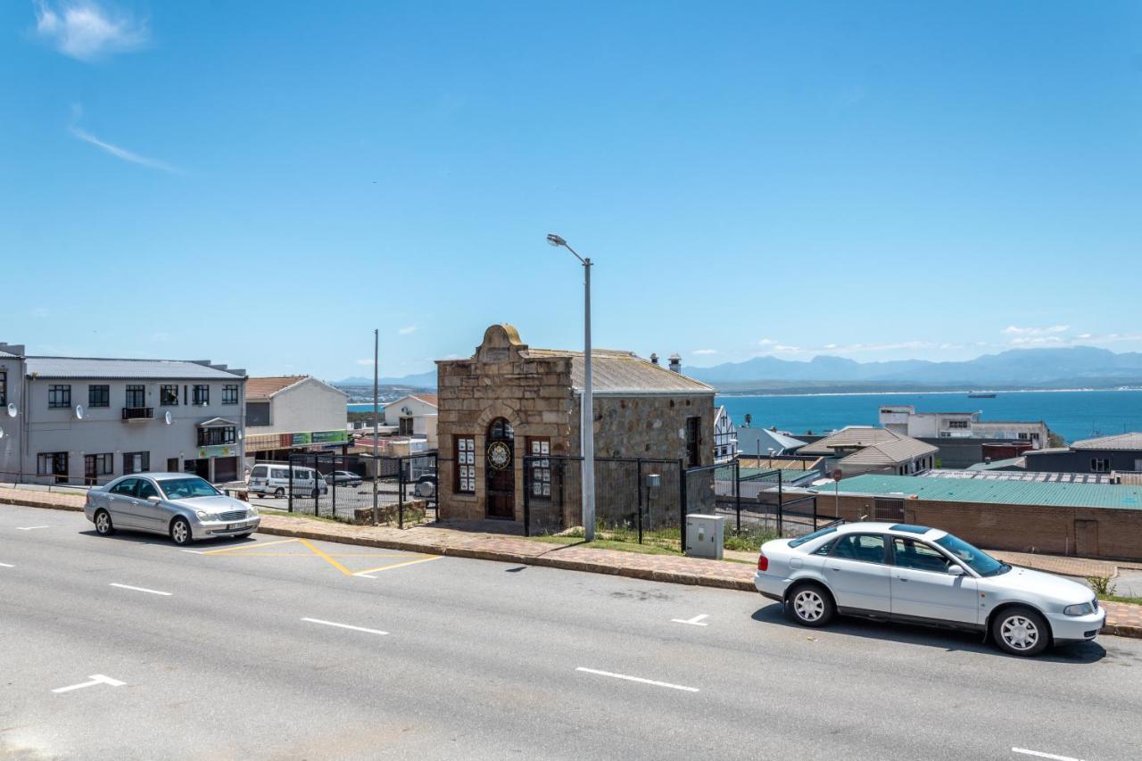 Bay Vista Guesthouse Mosselbaai Buitenkant foto