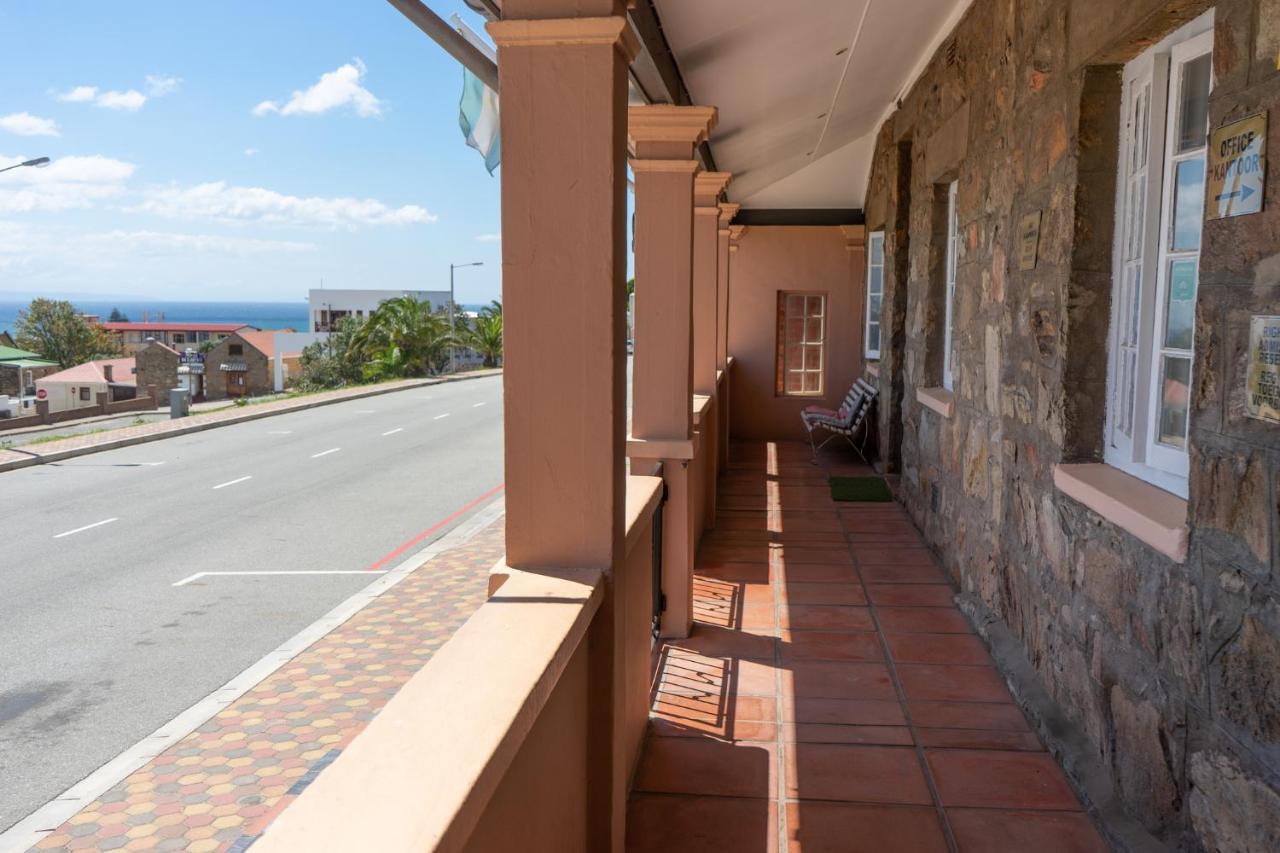 Bay Vista Guesthouse Mosselbaai Buitenkant foto